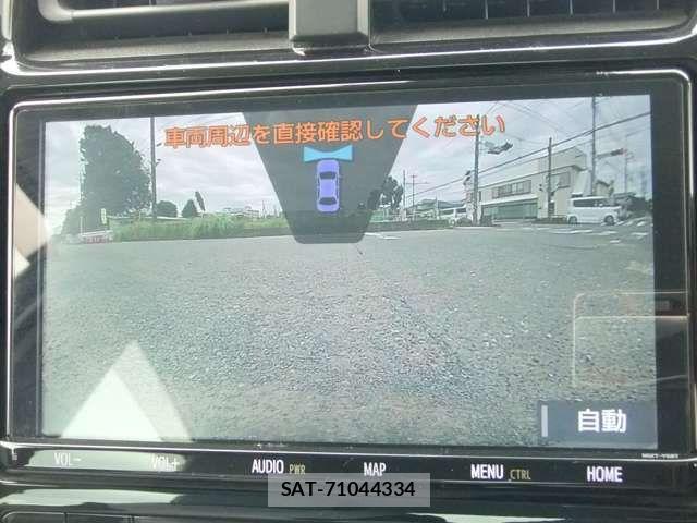 Toyota PRIUS 2019-07 8884195-11