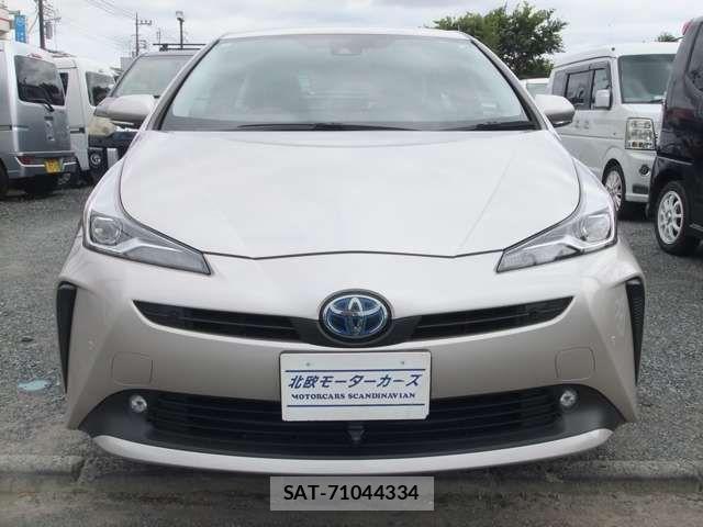 Toyota PRIUS 2019-07 8884195-1