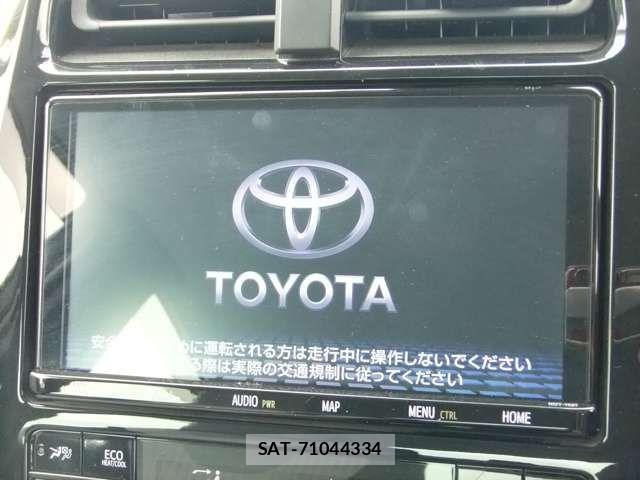 Toyota PRIUS 2019-07 8884195-5