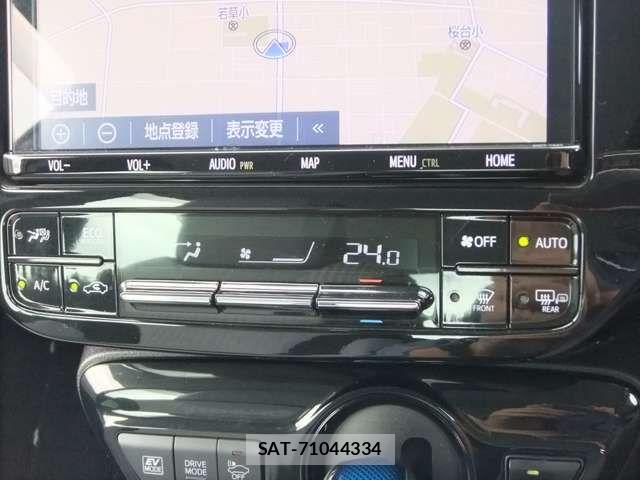 Toyota PRIUS 2019-07 8884195-7
