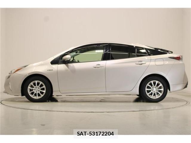 Toyota PRIUS 2016-03 8884197-9