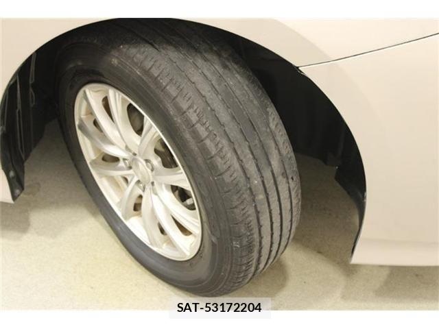 Toyota PRIUS 2016-03 8884197-28