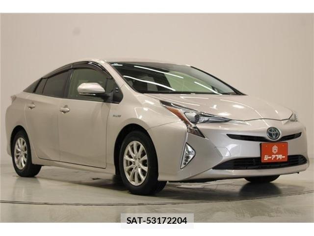 Toyota PRIUS 2016-03 8884197-6
