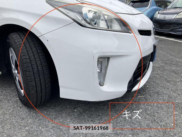 Toyota PRIUS 2015-01 8884202-10