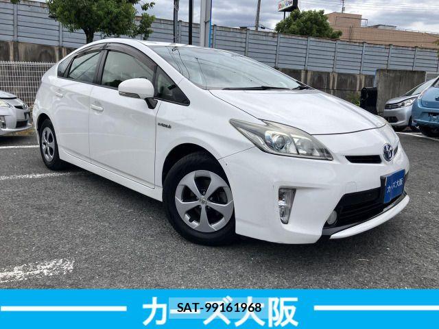 Toyota PRIUS 2015-01 8884202-1