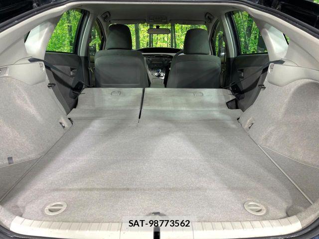 Toyota PRIUS 2010-03 8884205-10