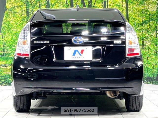Toyota PRIUS 2010-03 8884205-15
