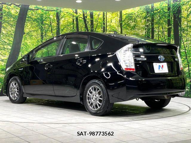 Toyota PRIUS 2010-03 8884205-17