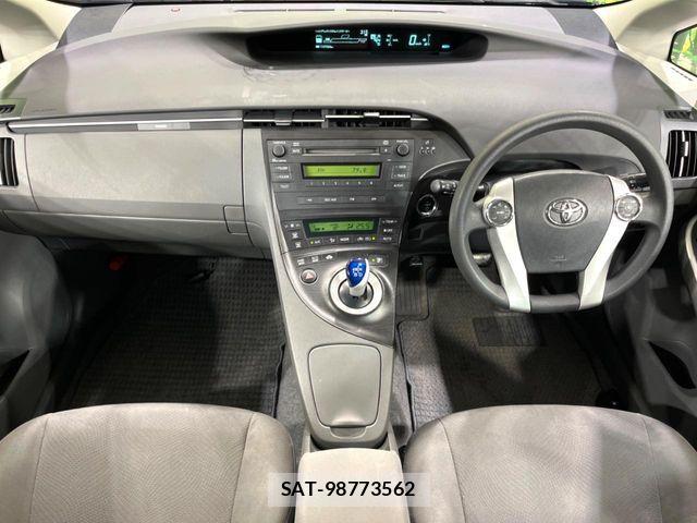 Toyota PRIUS 2010-03 8884205-2
