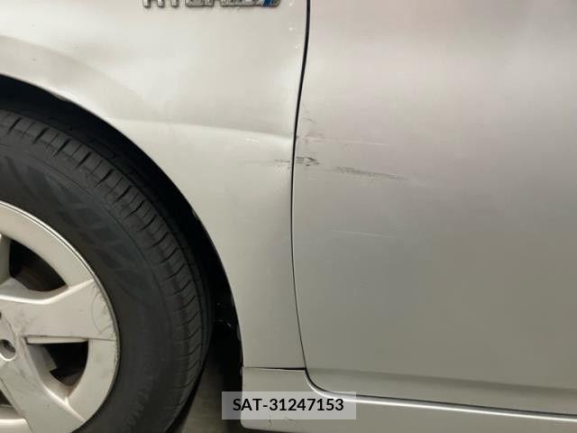 Toyota PRIUS 2011-02 8884204-5