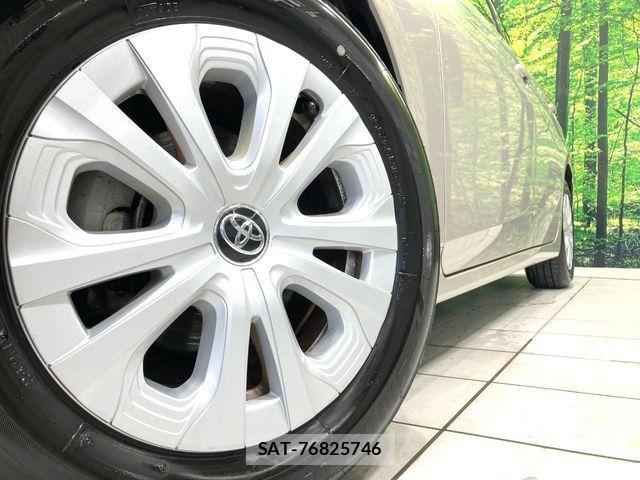Toyota PRIUS 2019-01 8884192-12