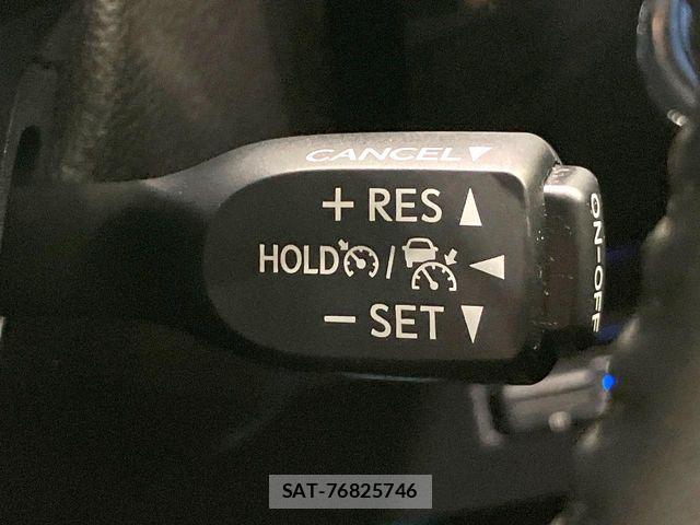 Toyota PRIUS 2019-01 8884192-5