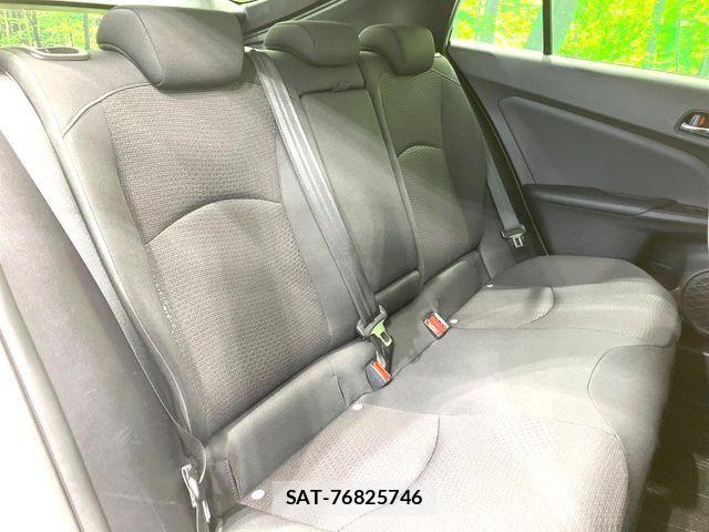 Toyota PRIUS 2019-01 8884192-8