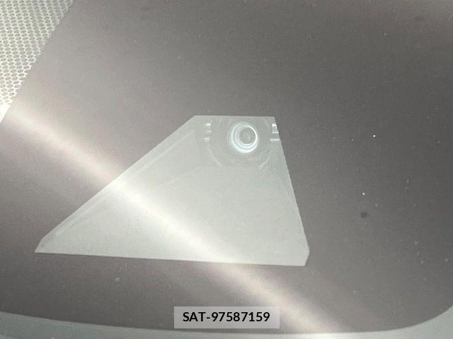 Toyota PRIUS 2016-03 8884189-5