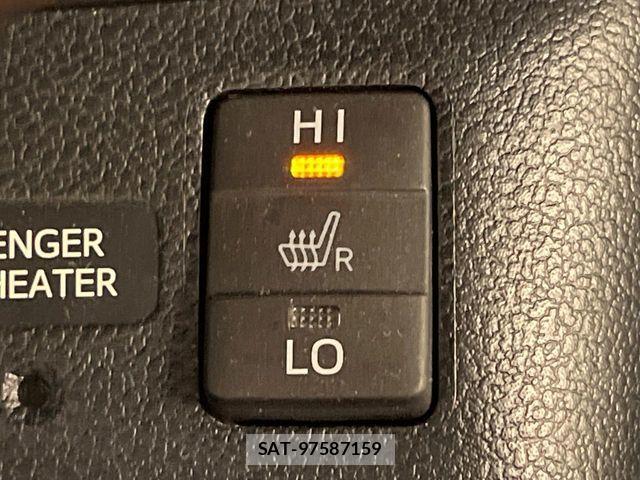 Toyota PRIUS 2016-03 8884189-7