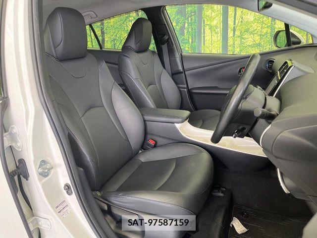Toyota PRIUS 2016-03 8884189-8