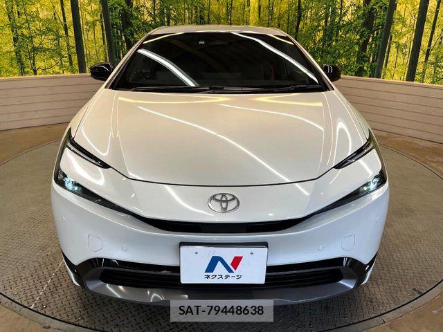 Toyota PRIUS 2023-10 8884184-14