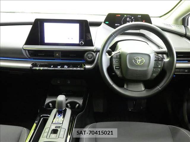 Toyota PRIUS 2023-04 8884186-19