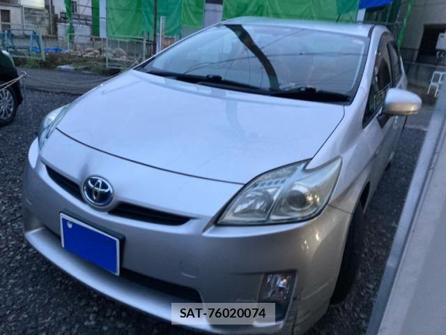 Toyota PRIUS 2010-04 8884214-0