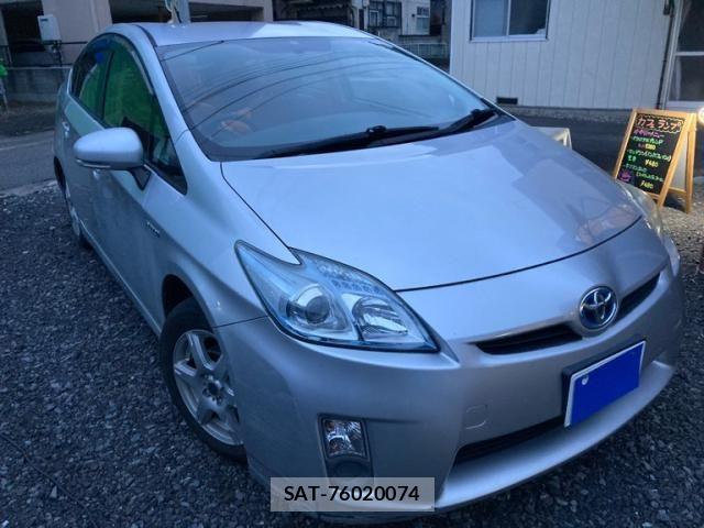 Toyota PRIUS 2010-04 8884214-2