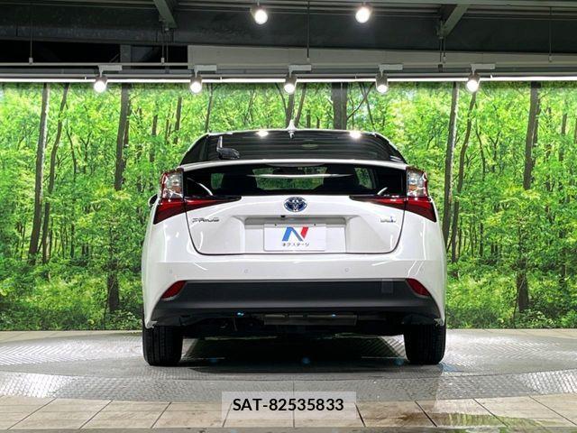 Toyota PRIUS 2019-08 8884191-14
