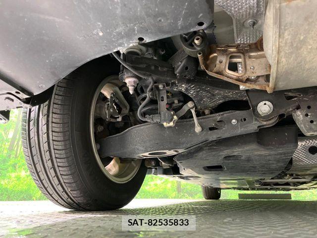 Toyota PRIUS 2019-08 8884191-19