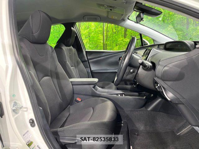 Toyota PRIUS 2019-08 8884191-7