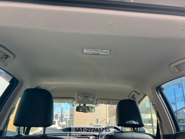 Toyota PRIUS 2012-03 8884213-9
