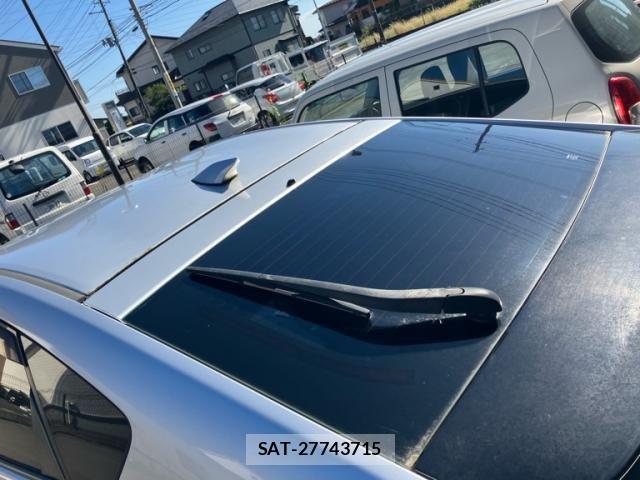 Toyota PRIUS 2012-03 8884213-6