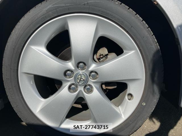 Toyota PRIUS 2012-03 8884213-7