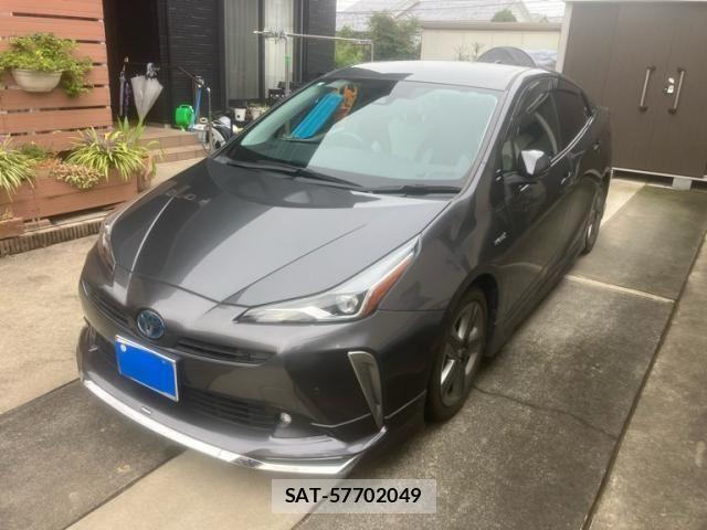Toyota PRIUS 2019-01 8884193-1