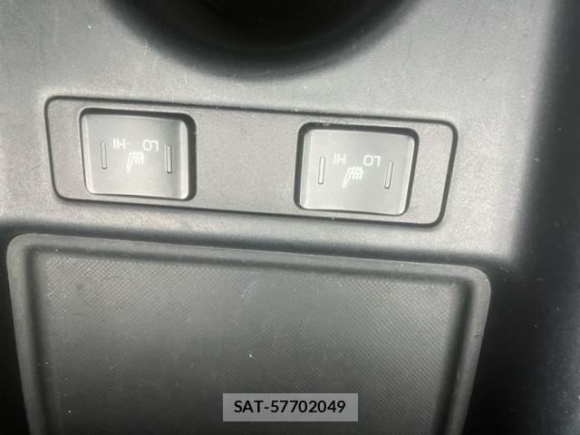 Toyota PRIUS 2019-01 8884193-20