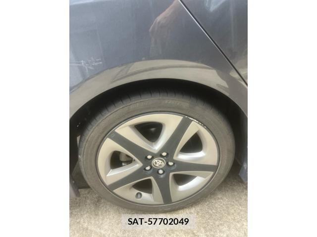 Toyota PRIUS 2019-01 8884193-8
