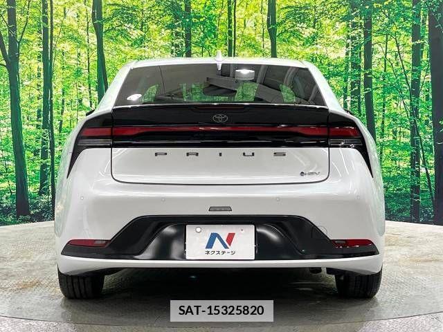 Toyota PRIUS 2023-03 691677-15