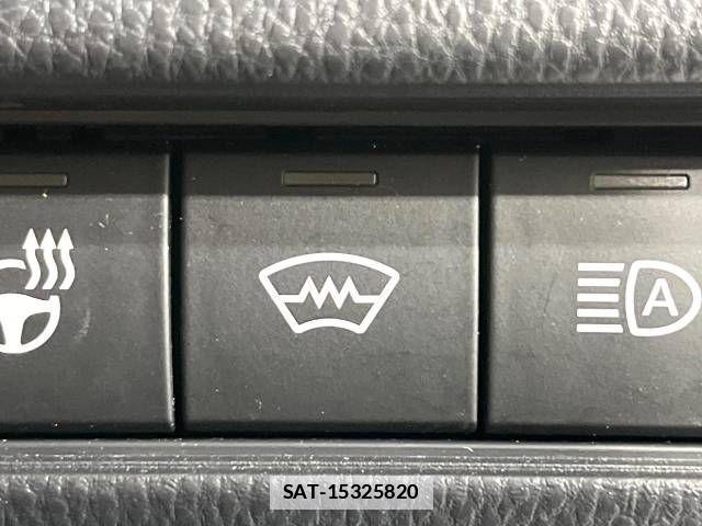 Toyota PRIUS 2023-03 691677-4