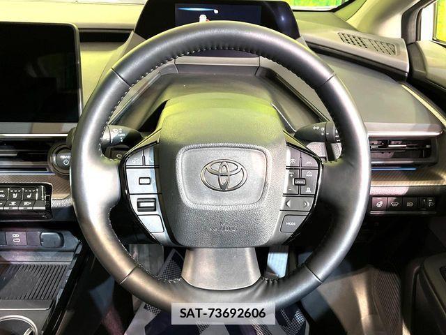 Toyota PRIUS 2025-04 2084768-10