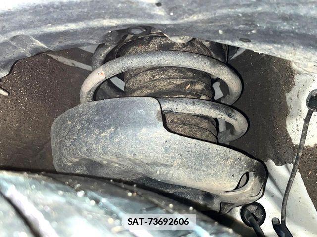 Toyota PRIUS 2025-04 2084768-19