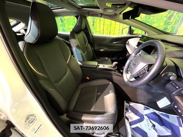 Toyota PRIUS 2025-04 2084768-7