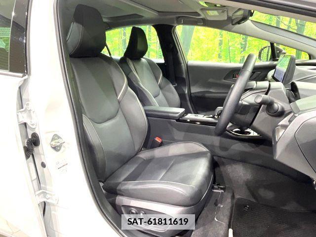 Toyota PRIUS 2025-04 2214488-8