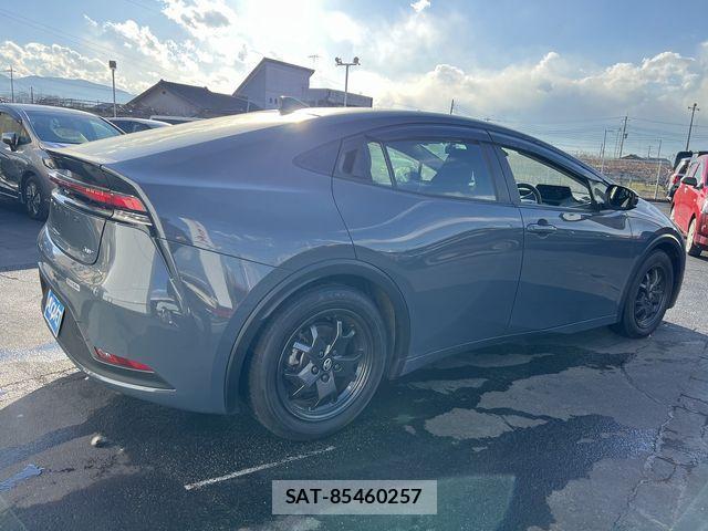 Toyota PRIUS 2023-08 2317089-3