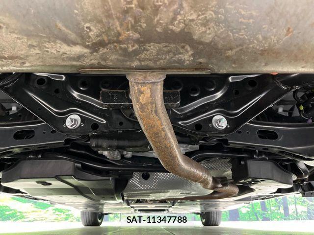Toyota PRIUS 2023-04 2401659-18
