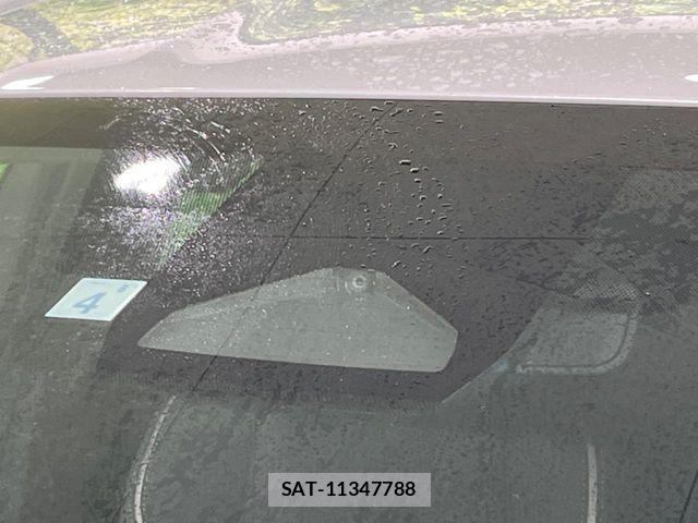 Toyota PRIUS 2023-04 2401659-4