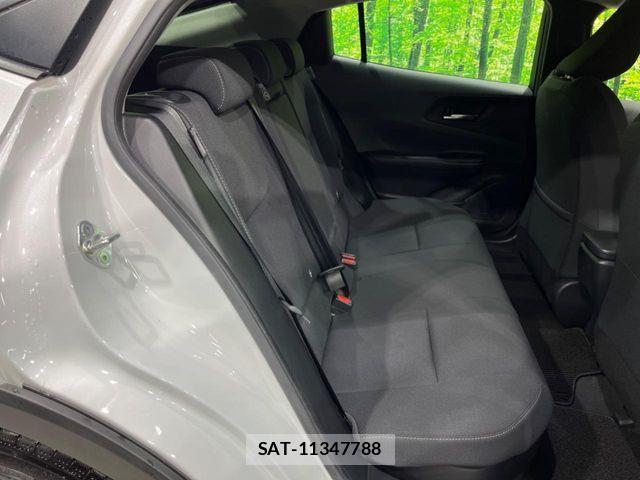 Toyota PRIUS 2023-04 2401659-8