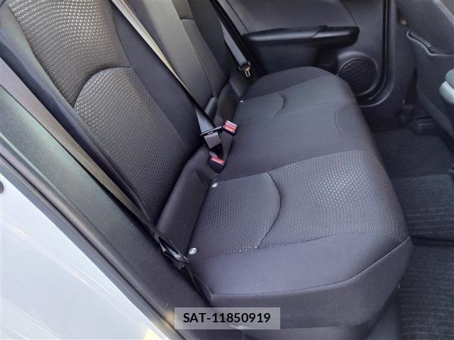 Toyota PRIUS 2021-01 2674552-10