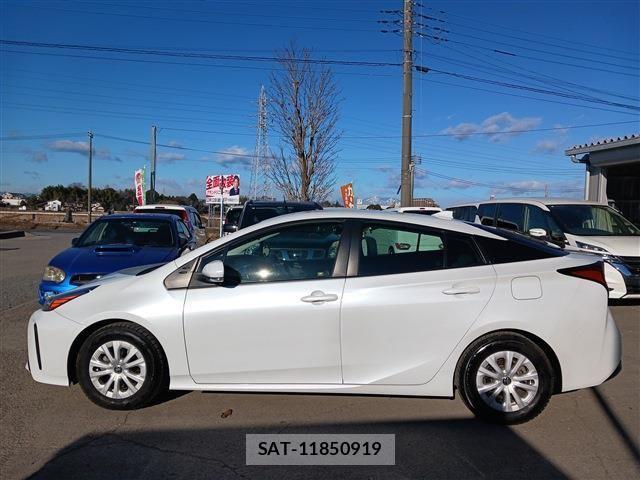 Toyota PRIUS 2021-01 2674552-3
