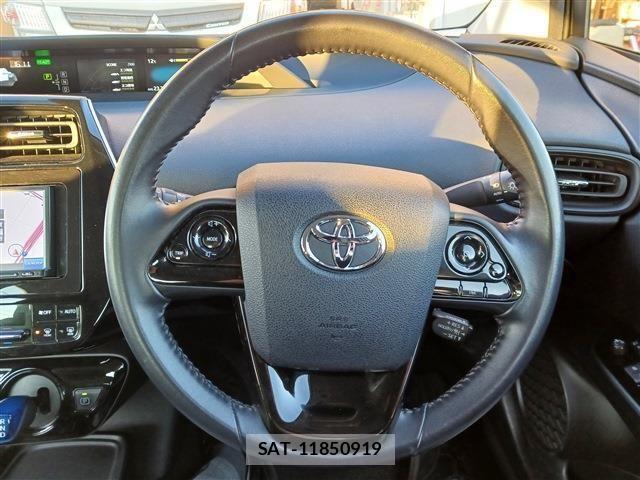 Toyota PRIUS 2021-01 2674552-6