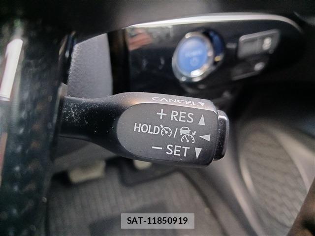 Toyota PRIUS 2021-01 2674552-7