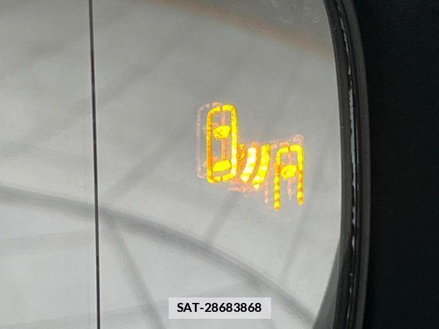 Toyota PRIUS 2025-04 3384170-7
