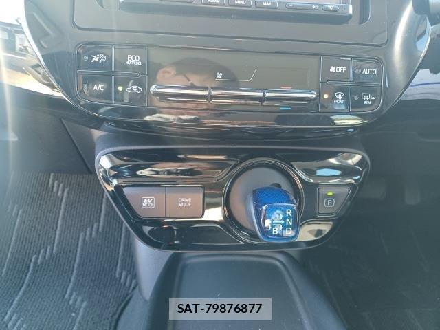 Toyota PRIUS 2021-01 4243031-10