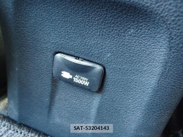 Toyota PRIUS 2021-01 4243038-12